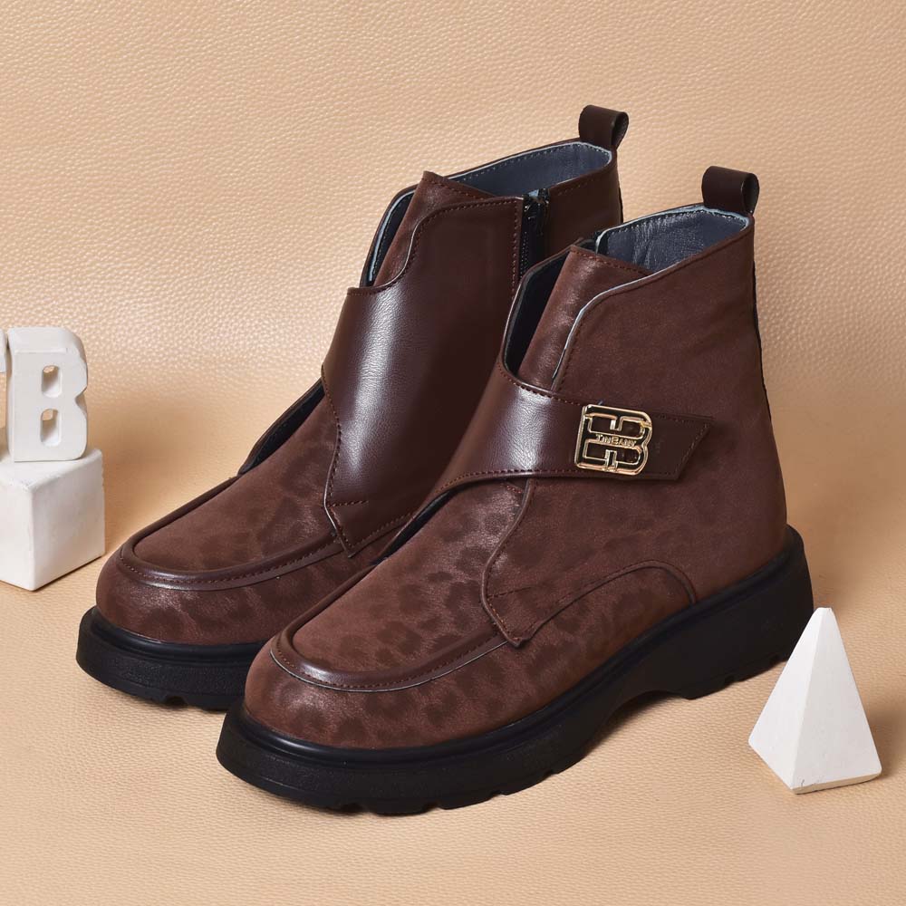 نیم بوت زنانه مدل دافنه