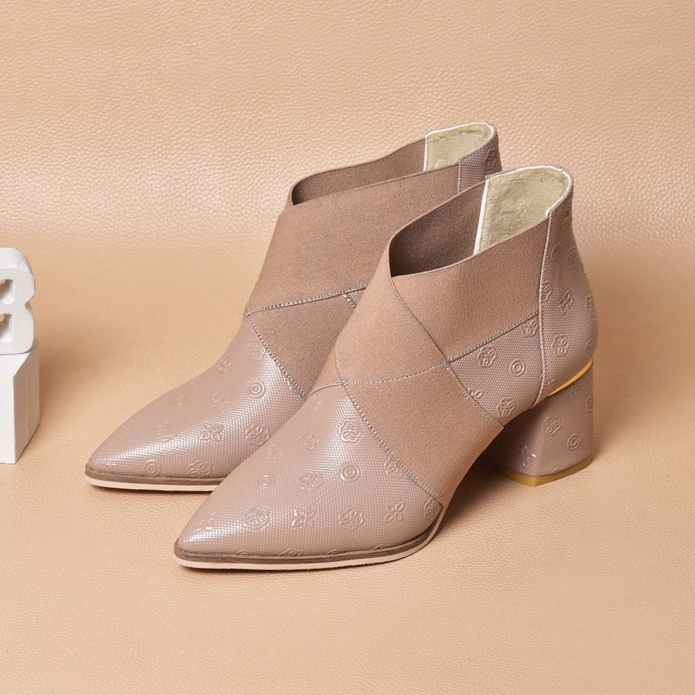 نیم بوت زنانه مدل تیارا