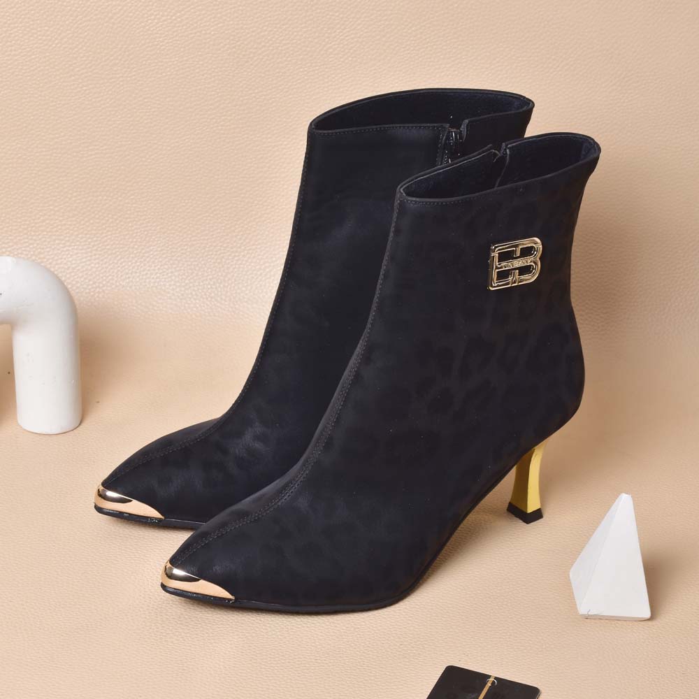 نیم بوت زنانه مدل ژانیا