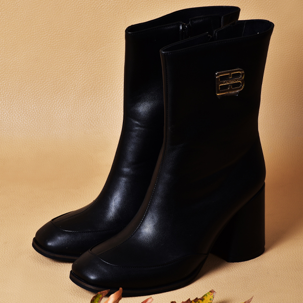 نیم بوت زنانه مدل اماندا