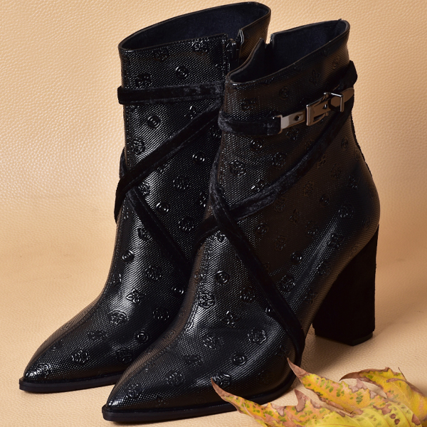 نیم بوت زنانه مدل رزیتا